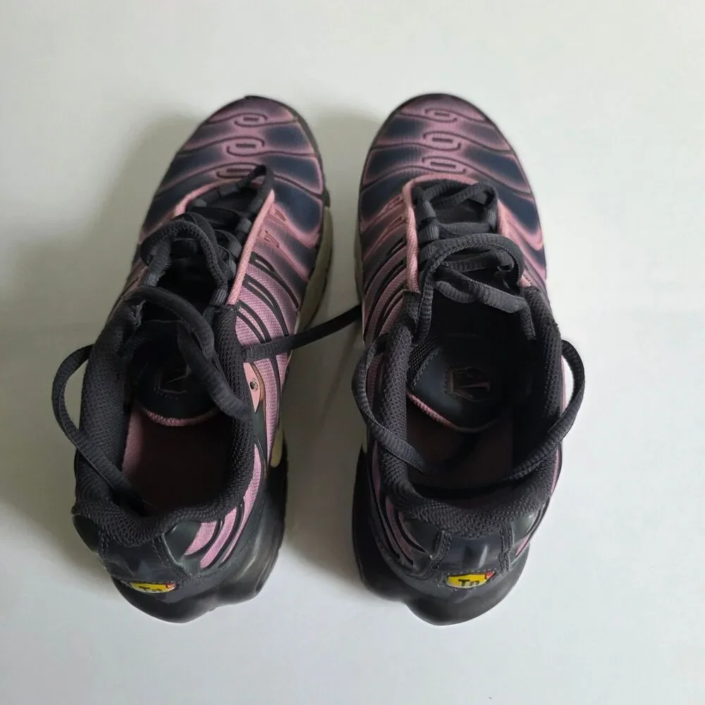 Nike Air Max Plus TN GS Black Pink Fade Sneakers 718071-006 Kids Size 5Y